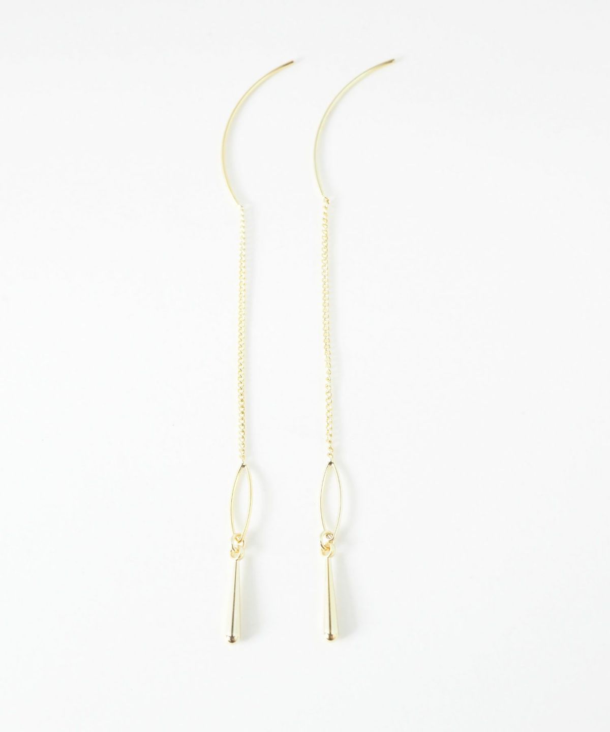 オーバルフレーム＆メタルドロップアメリカンピアス