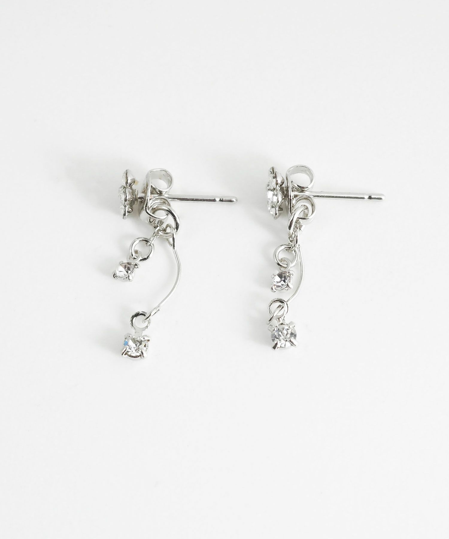 フラワービジューバックキャッチピアス