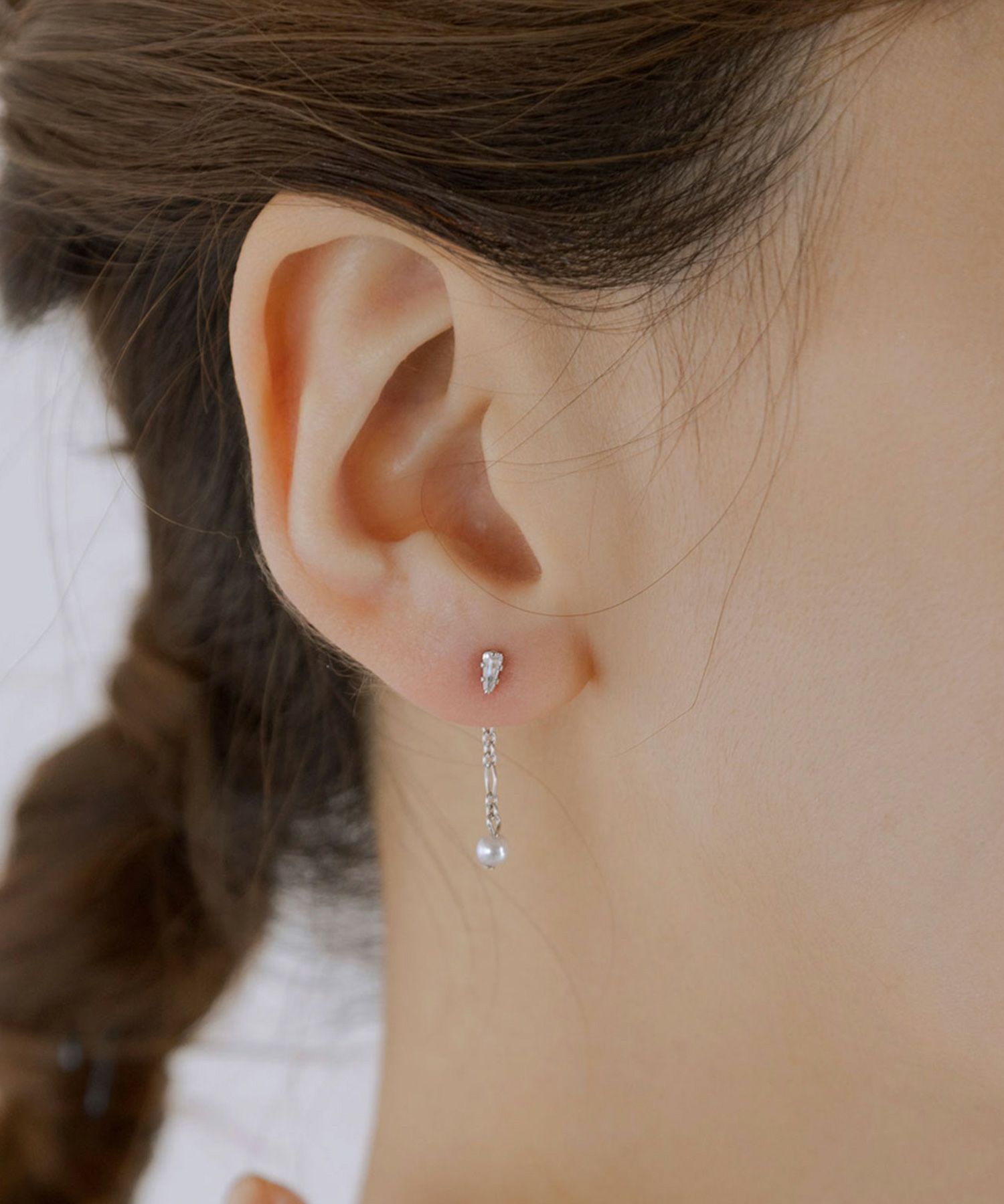 トライアングル＆パールバックキャッチピアス