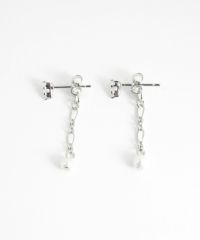 トライアングル＆パールバックキャッチピアス