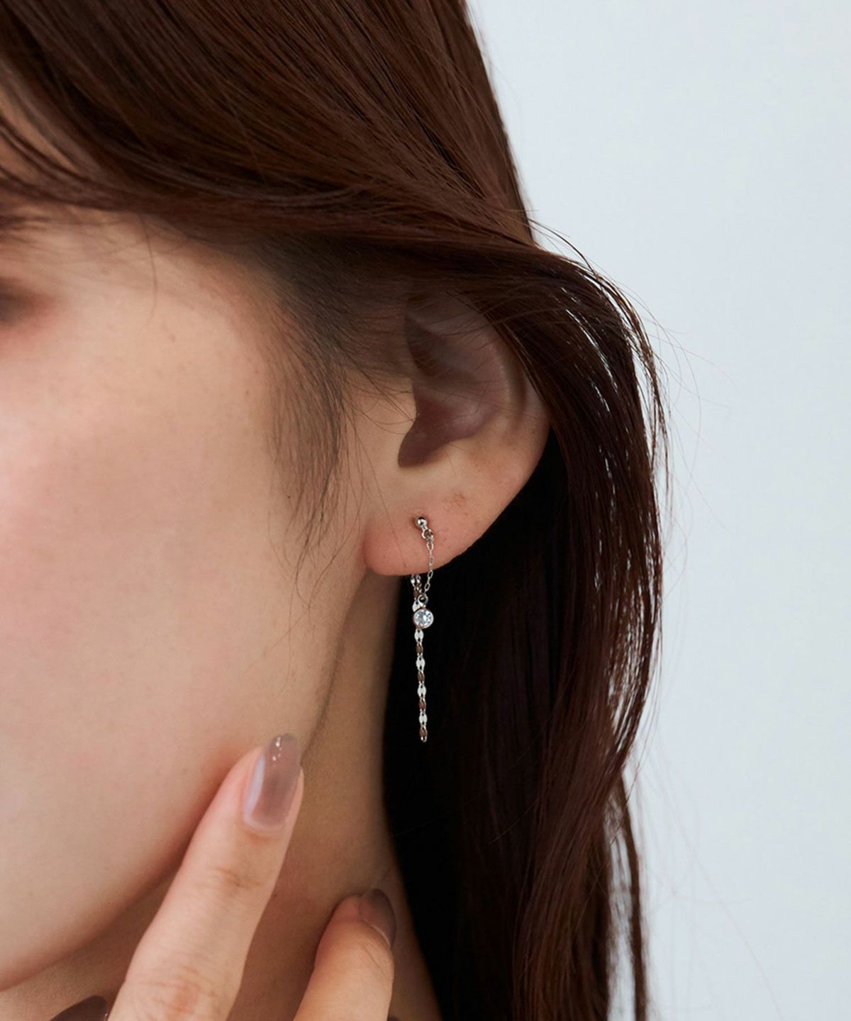 ビジュー＆ペタルチェーンバックキャッチピアス