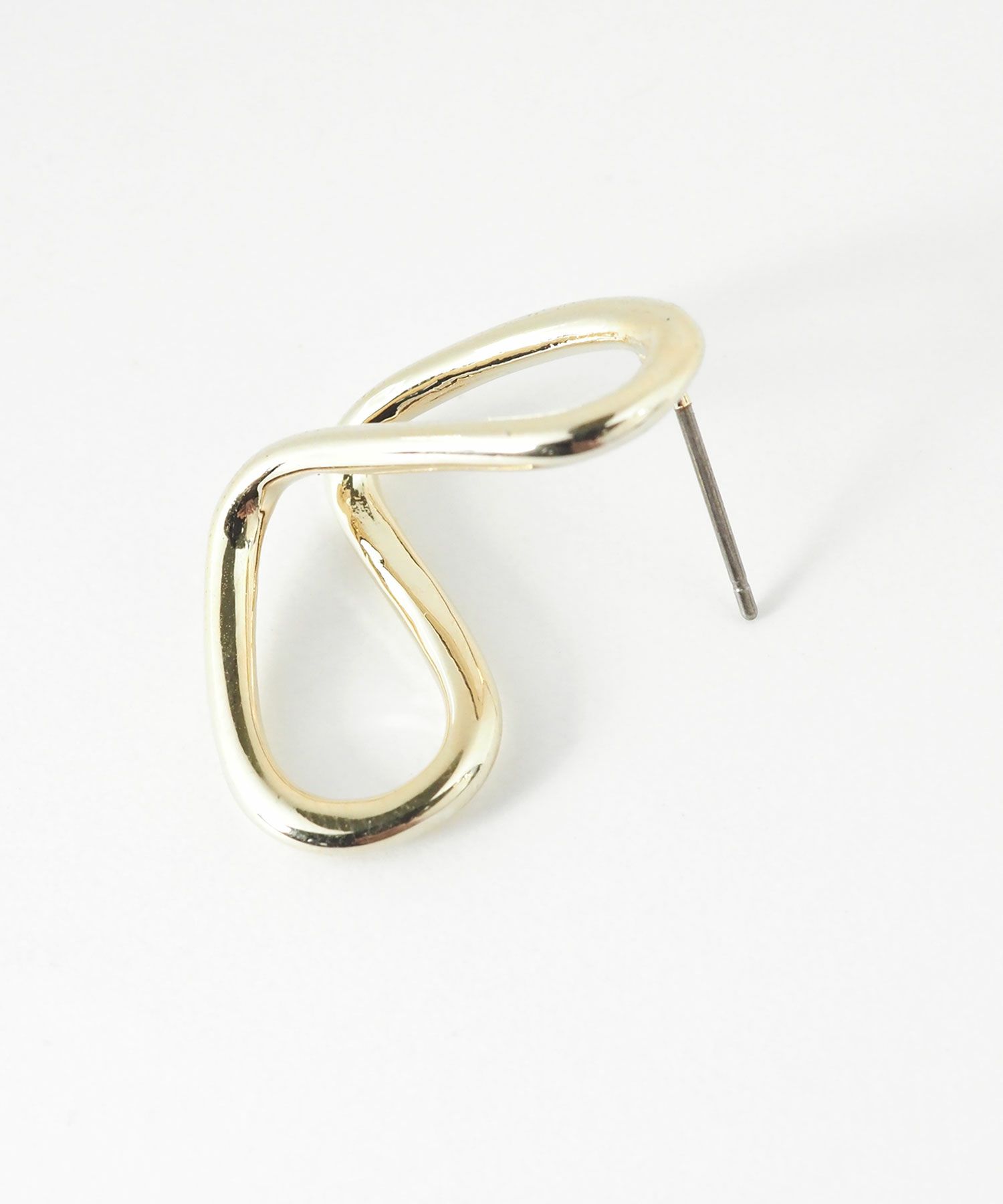 ニュアンスメタルハートピアス【MUK lucenzio】