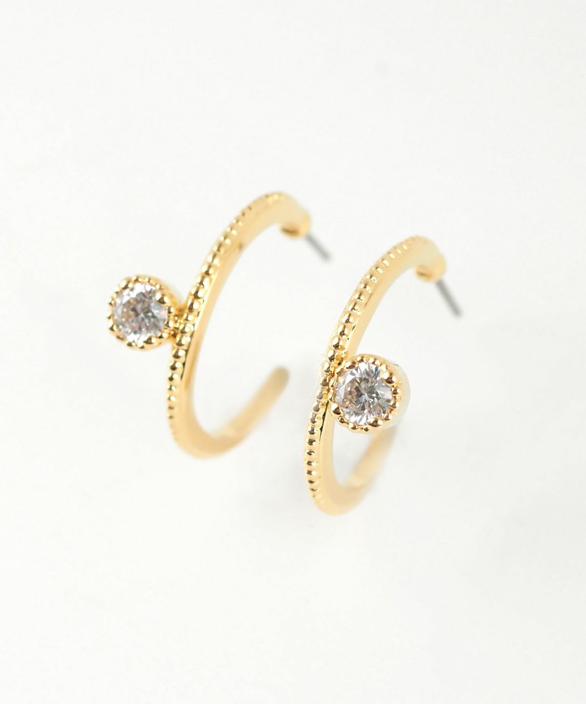 メタルキュービックジルコニアピアス