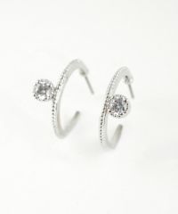 メタルキュービックジルコニアピアス