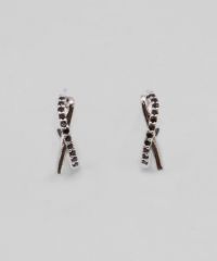 クロスラインフープチタンポストピアス