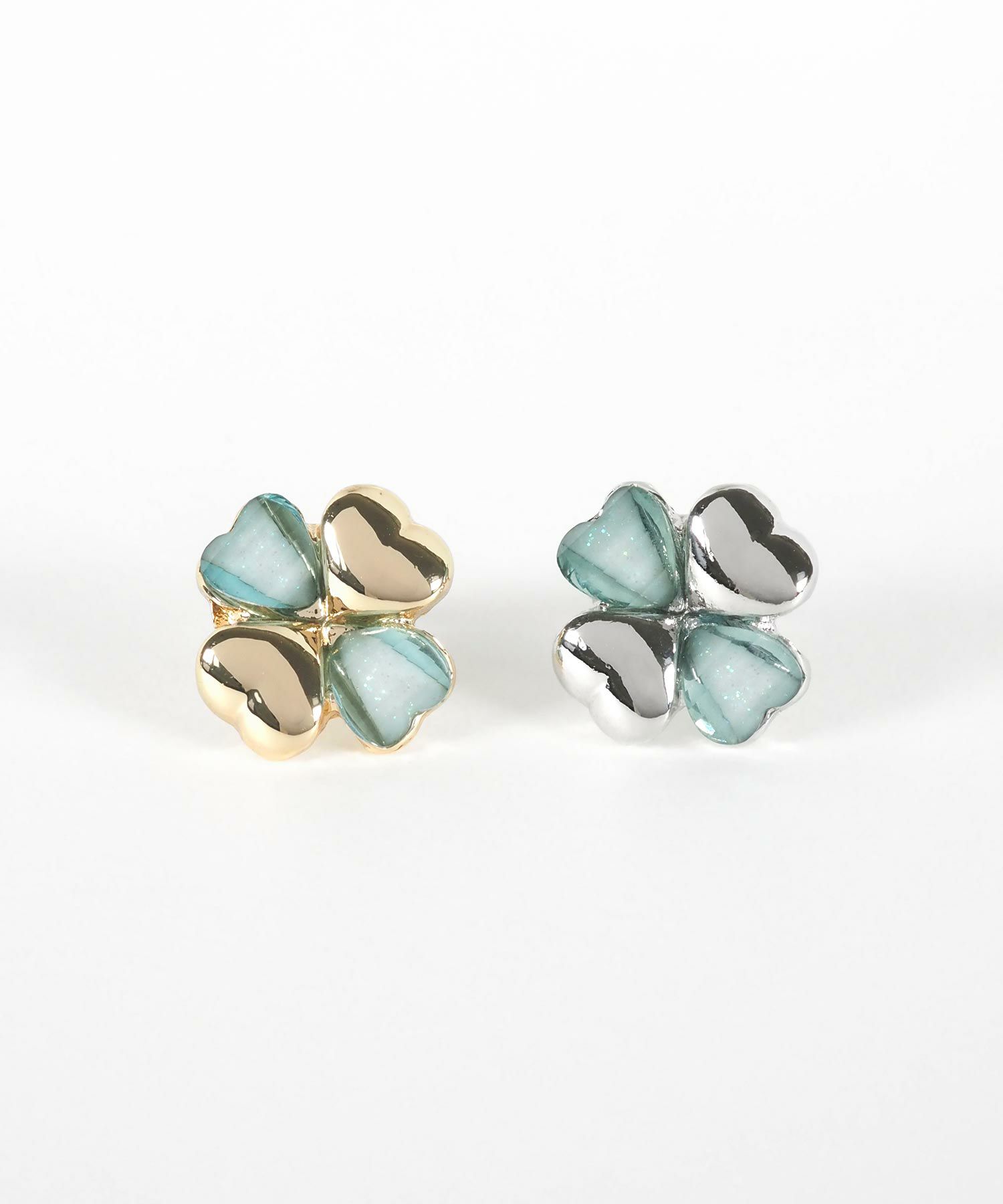 メタルクローバーチタンポストピアス