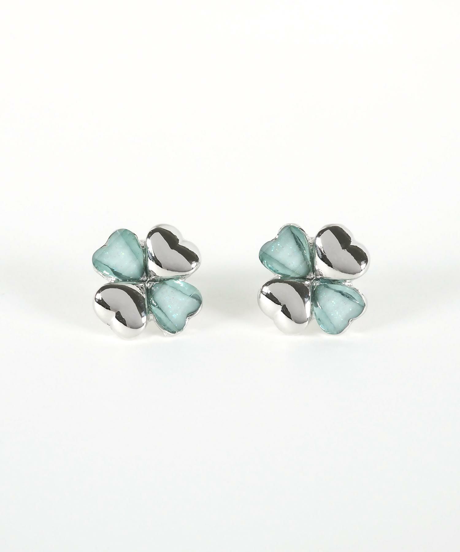 メタルクローバーチタンポストピアス