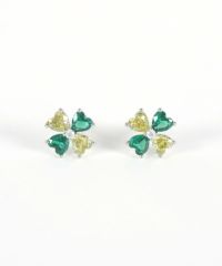 クローバービジューチタンポストピアス