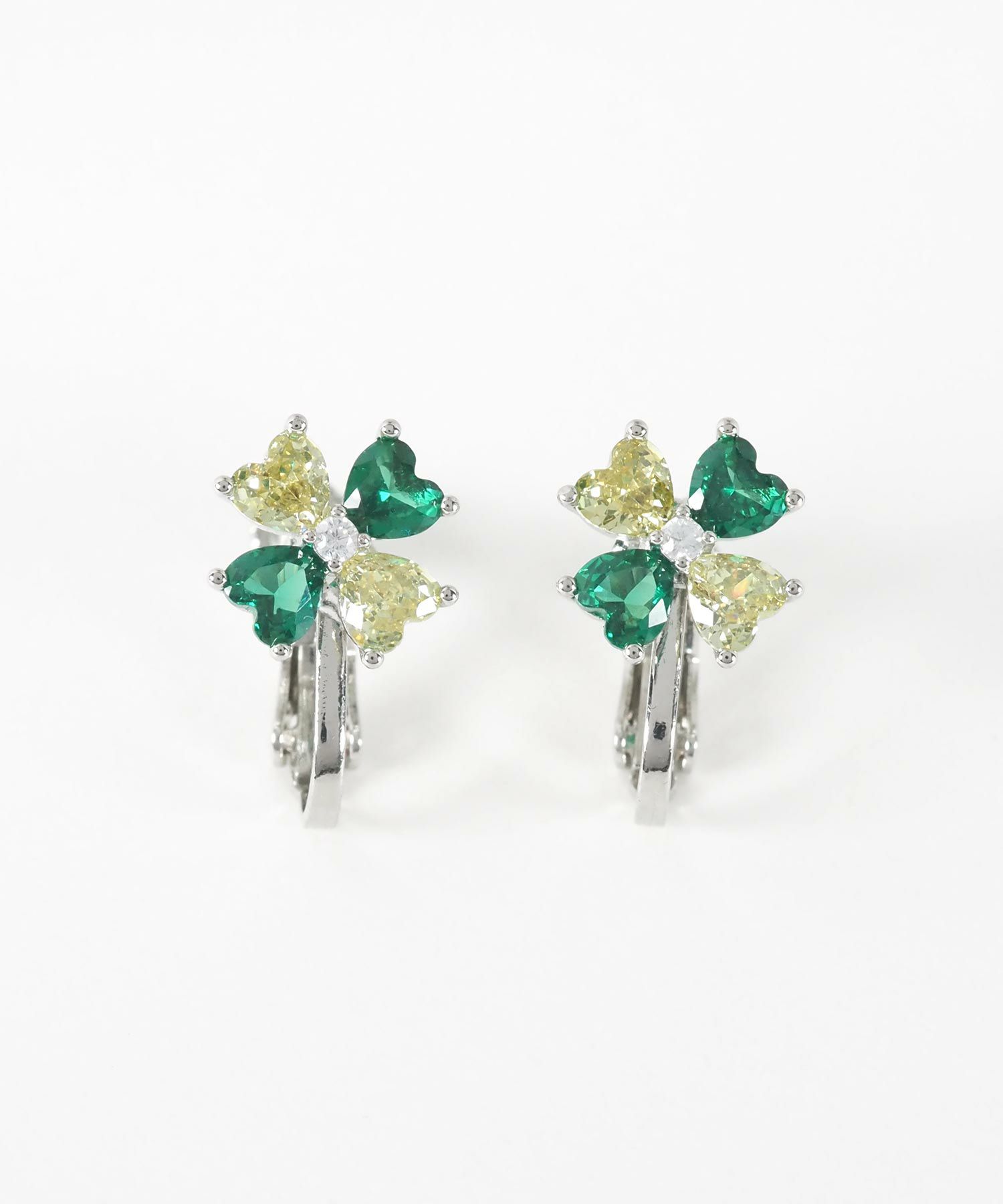 クローバービジューイヤリング