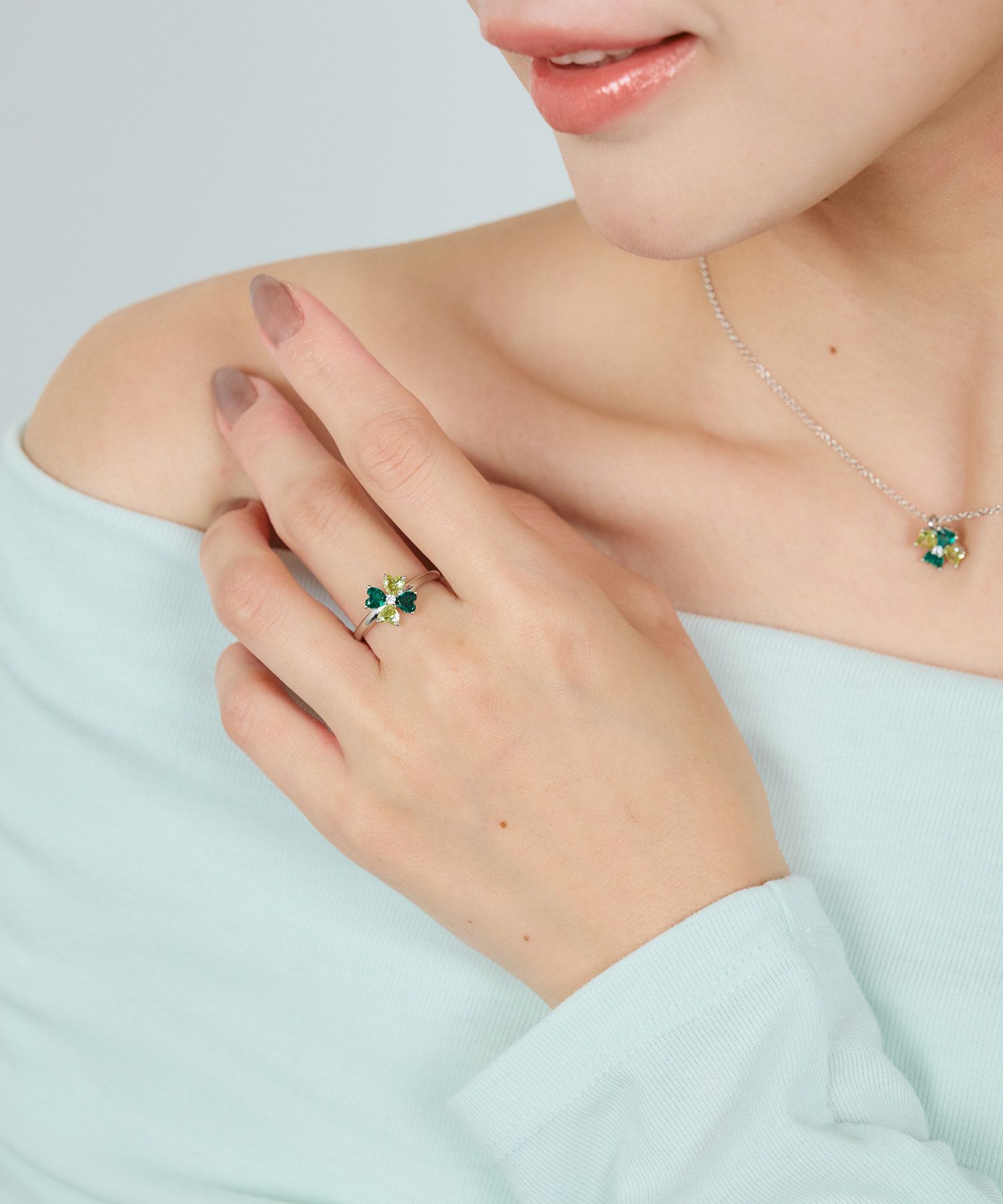 クローバービジューリング