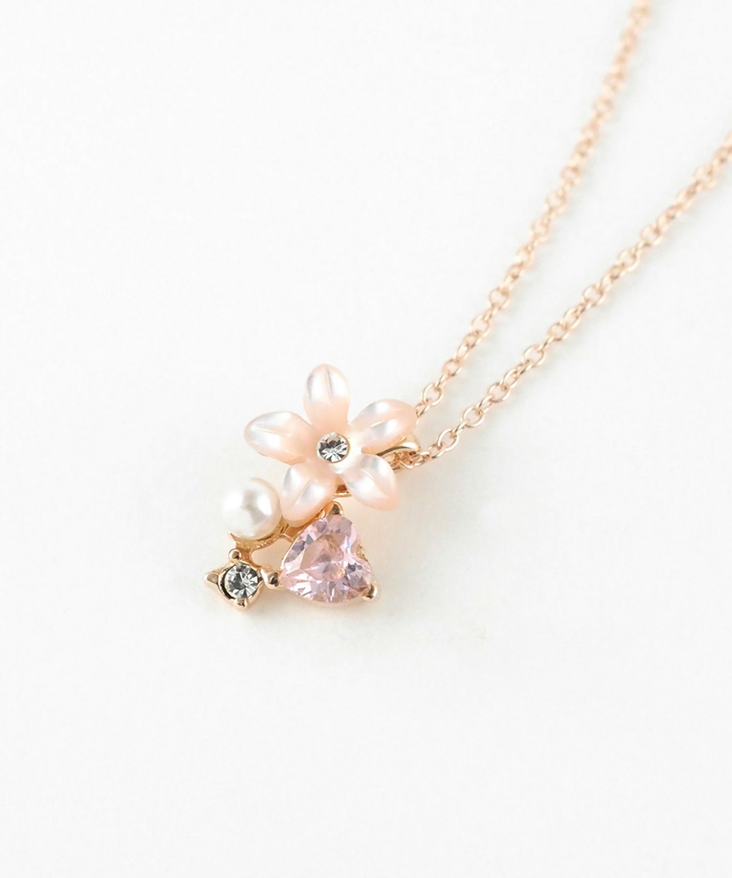 ピンク蝶貝フラワーハートネックレス