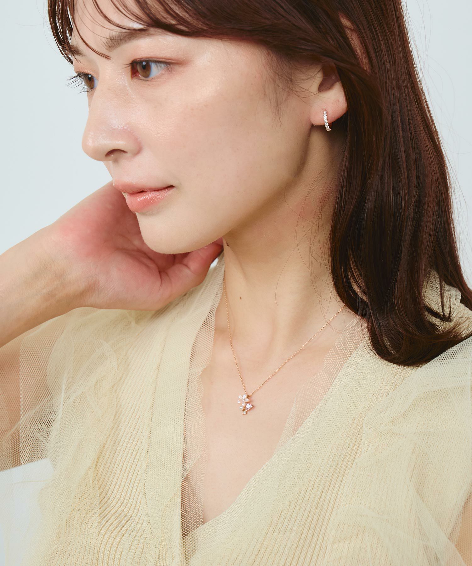 ピンク蝶貝フラワーハートネックレス