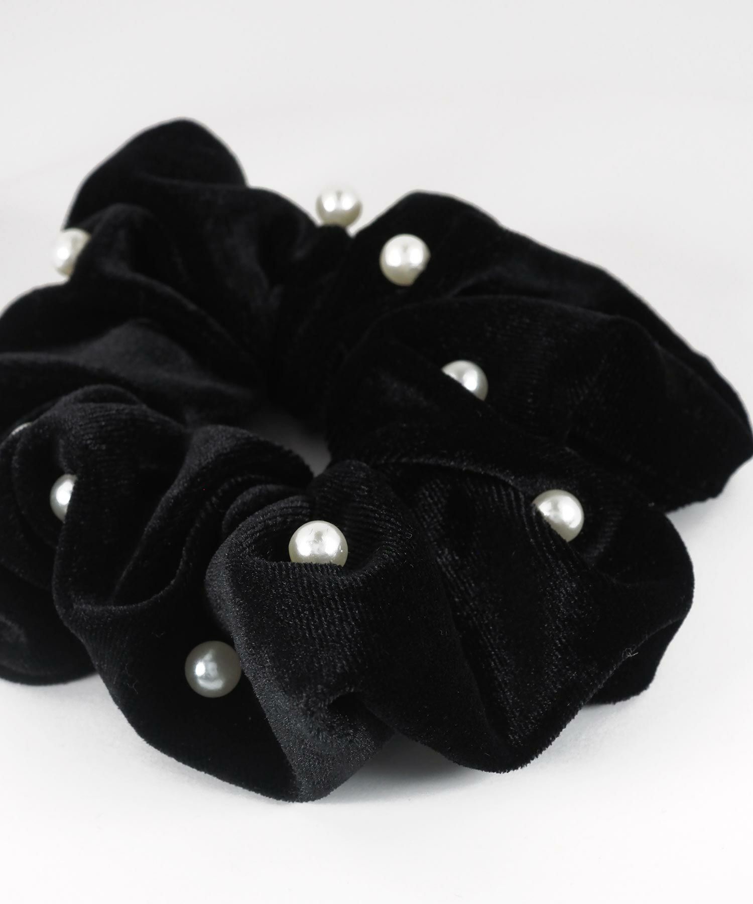 パール付きベロアシュシュ【Grace】