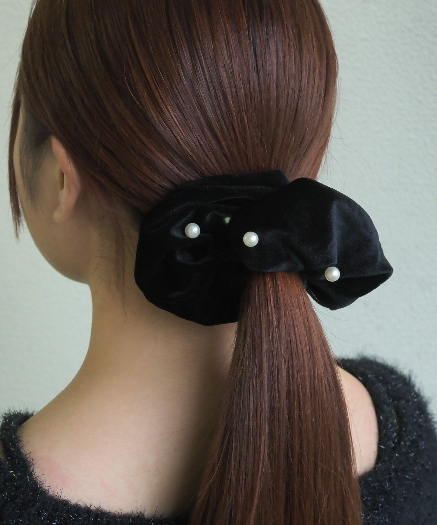 パール付きベロアシュシュ【Grace】