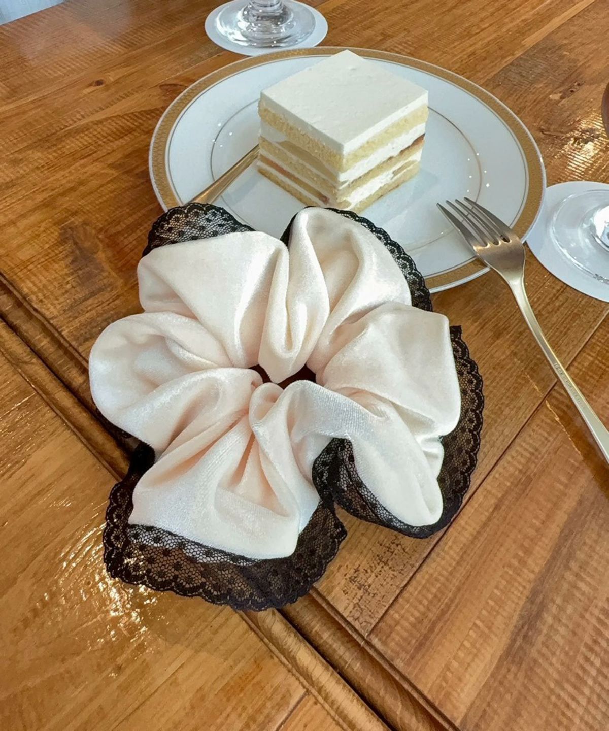 ベロアレースシュシュ【Grace】