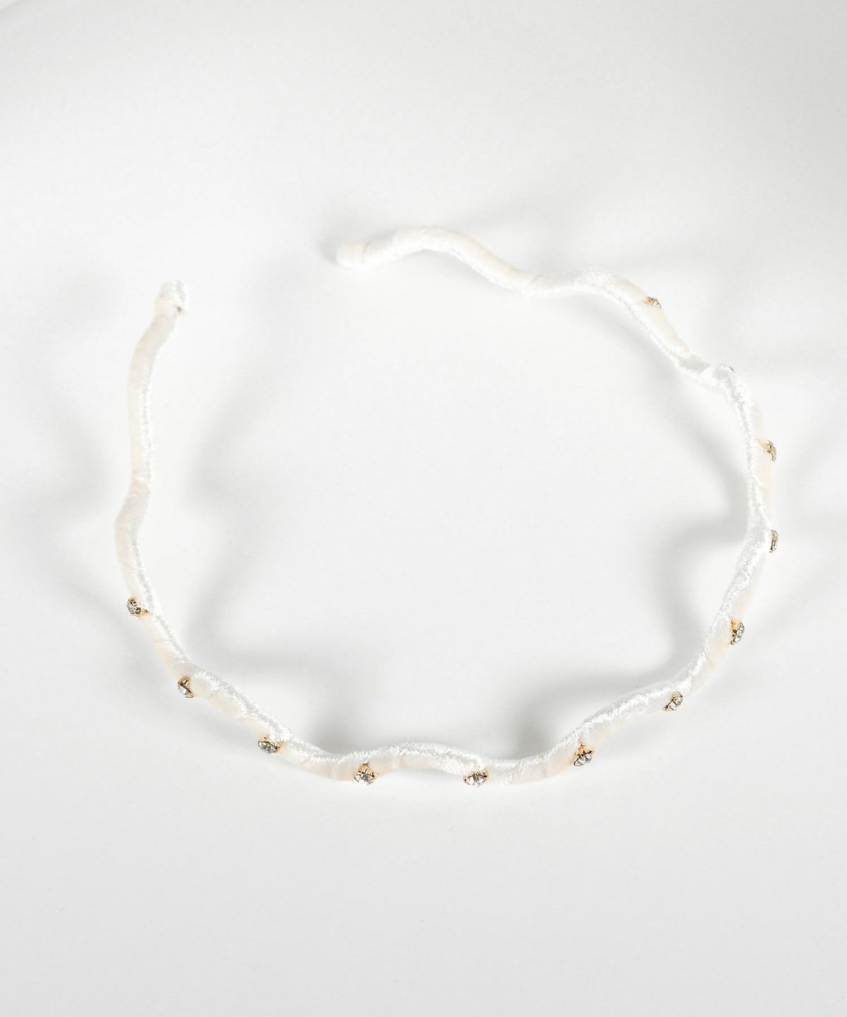 ストーン付きウェーブベロアカチューシャ【Grace】