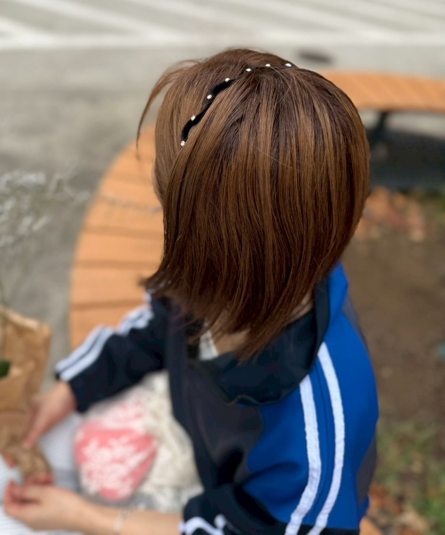 ストーン付きウェーブベロアカチューシャ【Grace】