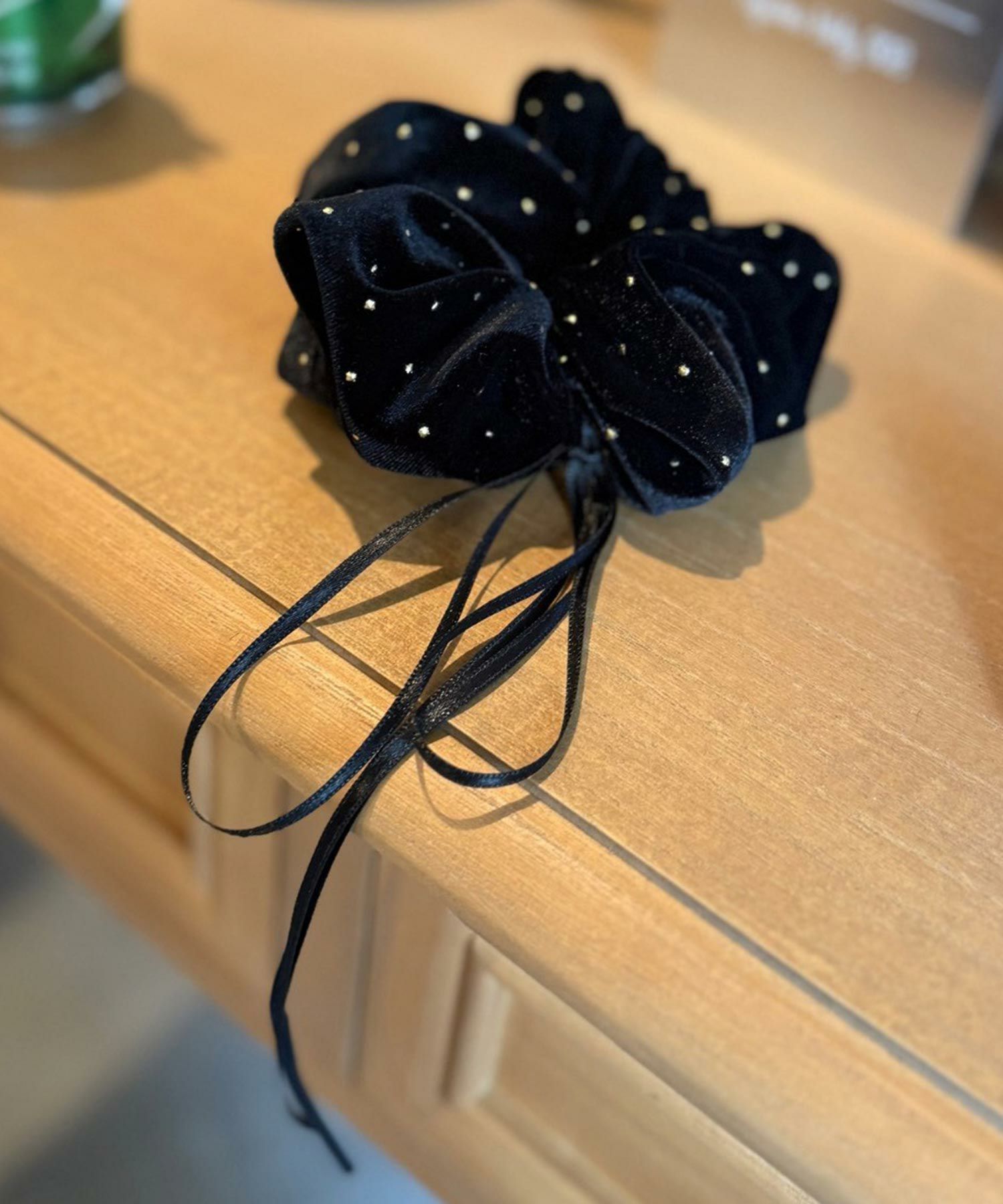 スリムリボン付きベロアシュシュ【Grace】