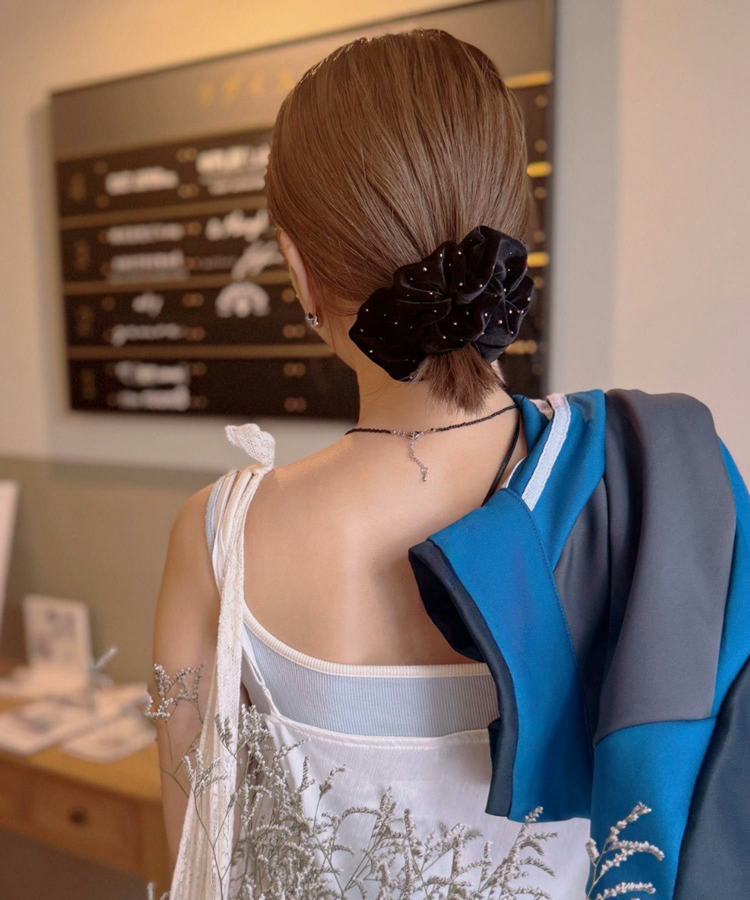 スリムリボン付きベロアシュシュ【Grace】