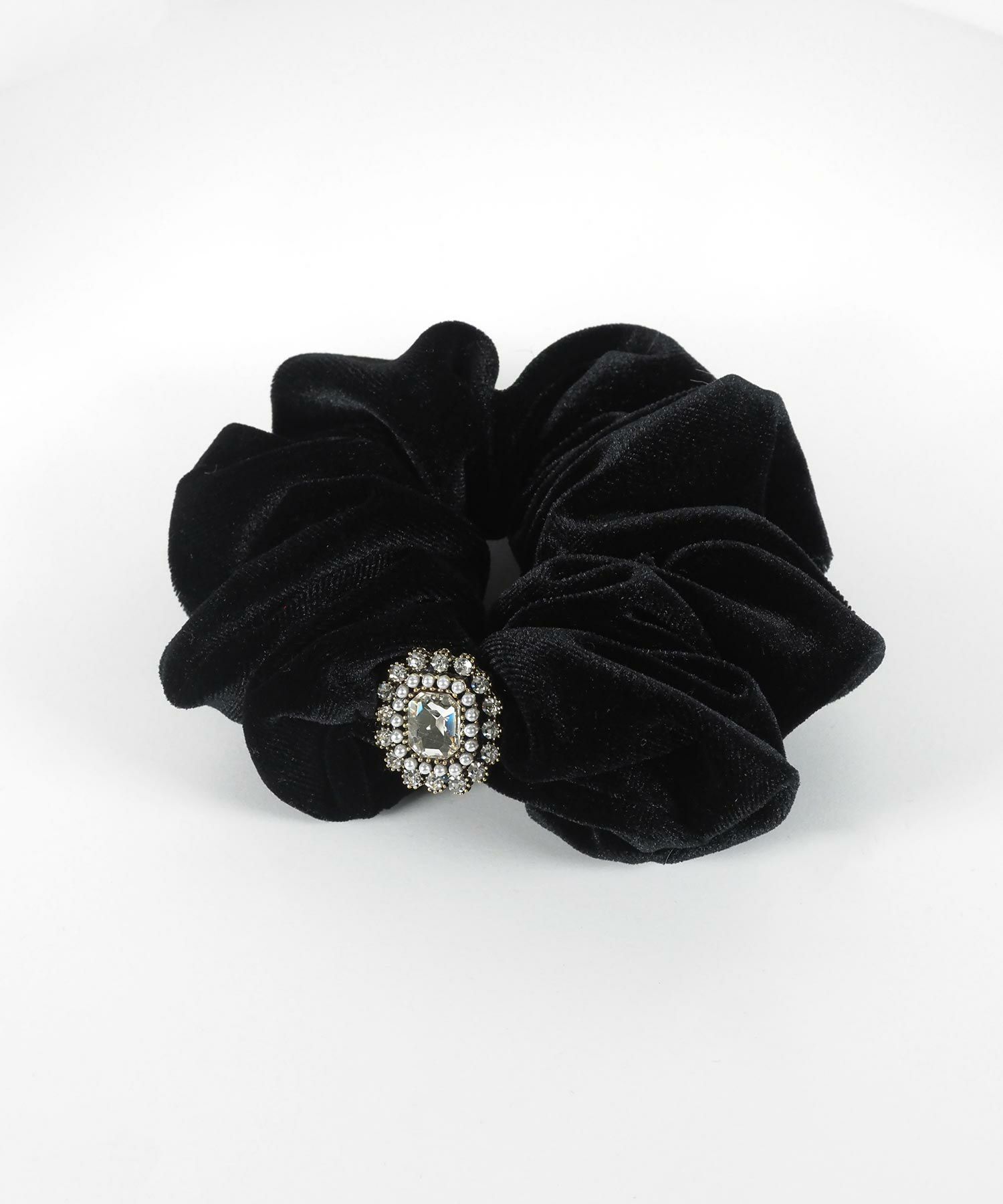 ビジュー付きベロアシュシュ【Grace】