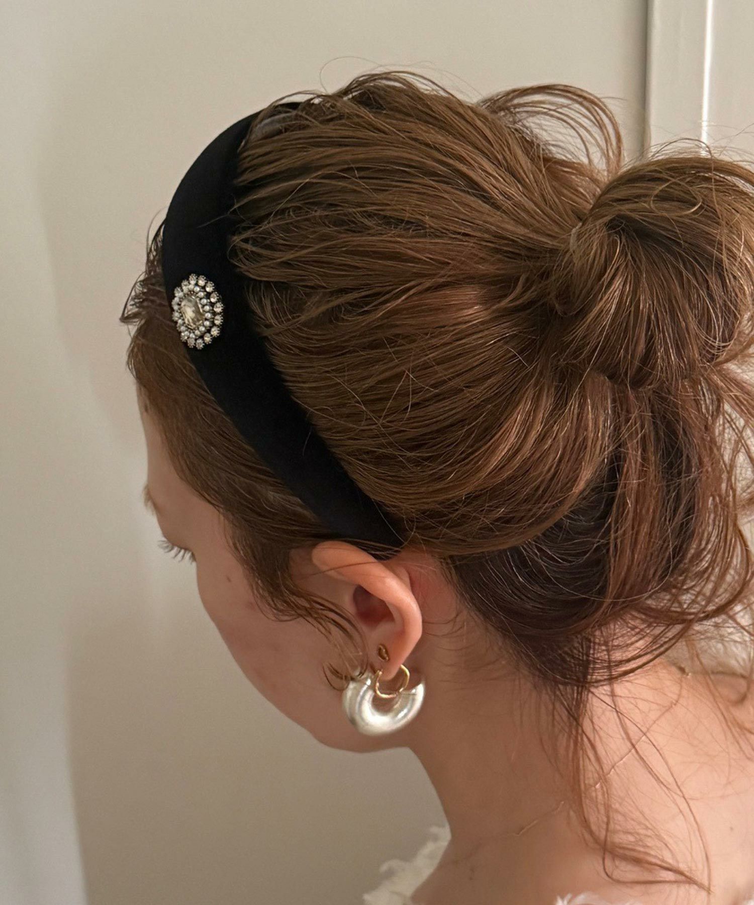 ビジュー付きベロアカチューシャ【Grace】