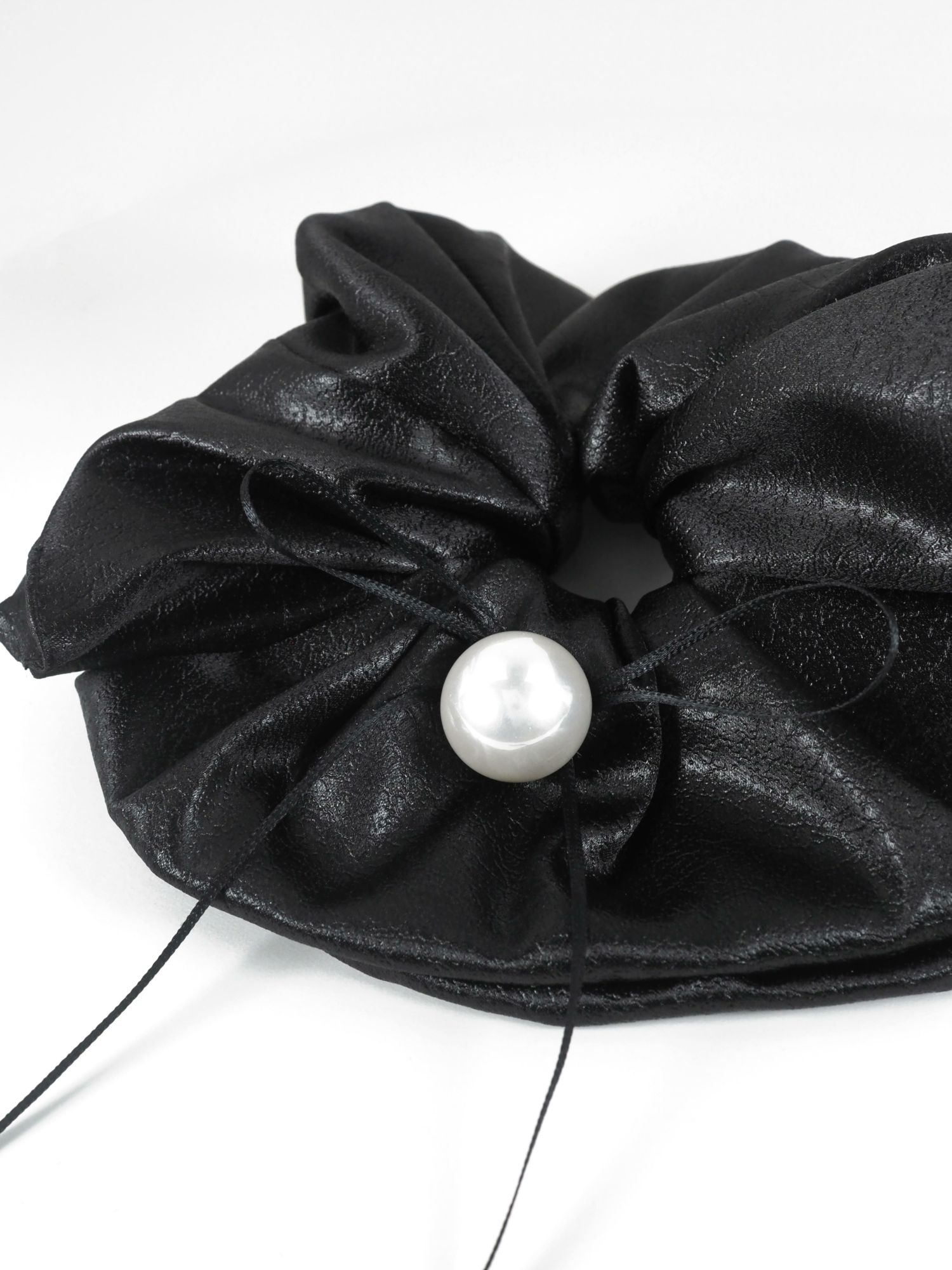 パール×スリムリボンビッグシュシュ【Grace】