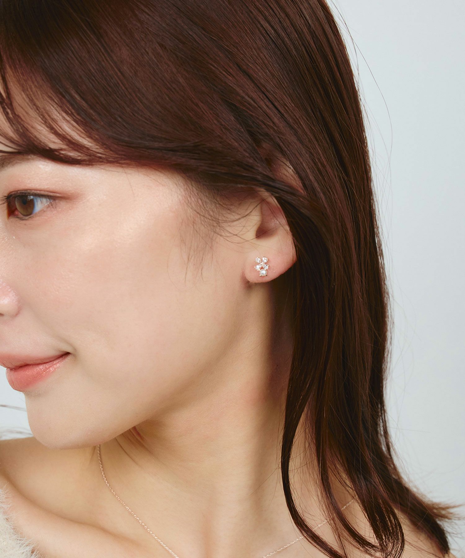 キュービッククローバーパールチタンポストピアス