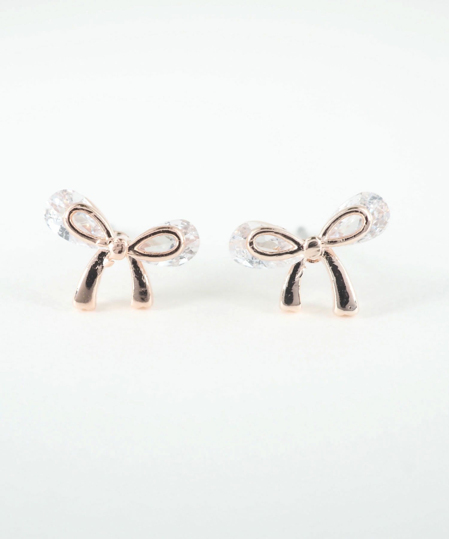 キュービックメタリックリボンチタンポストピアス