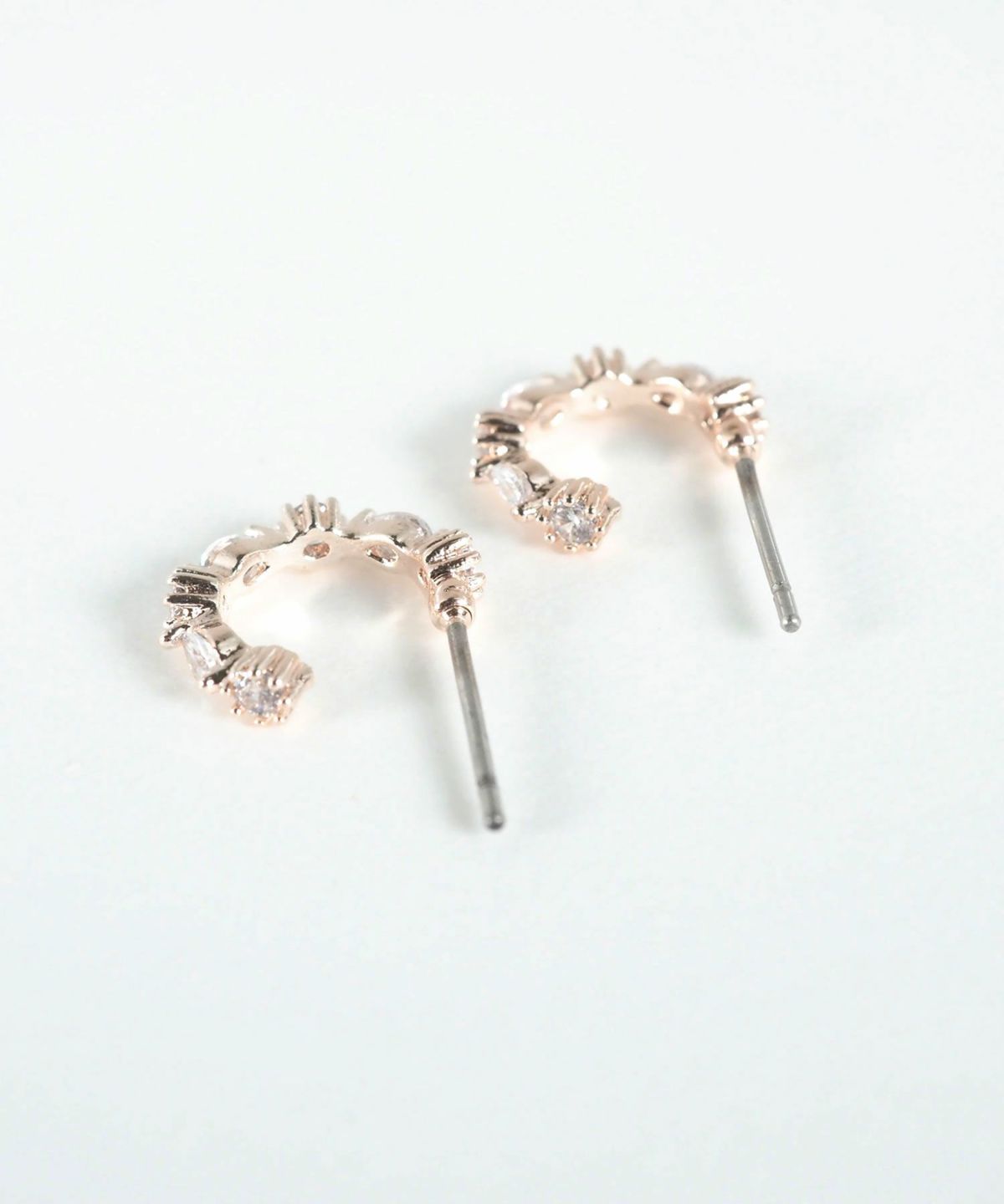 キュービックラインチタンポストピアス