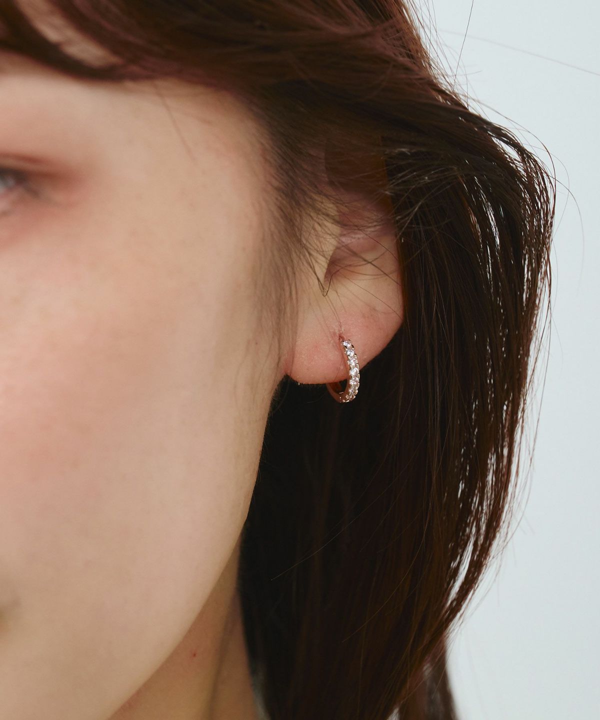 ラインストーンワンタッチピアス