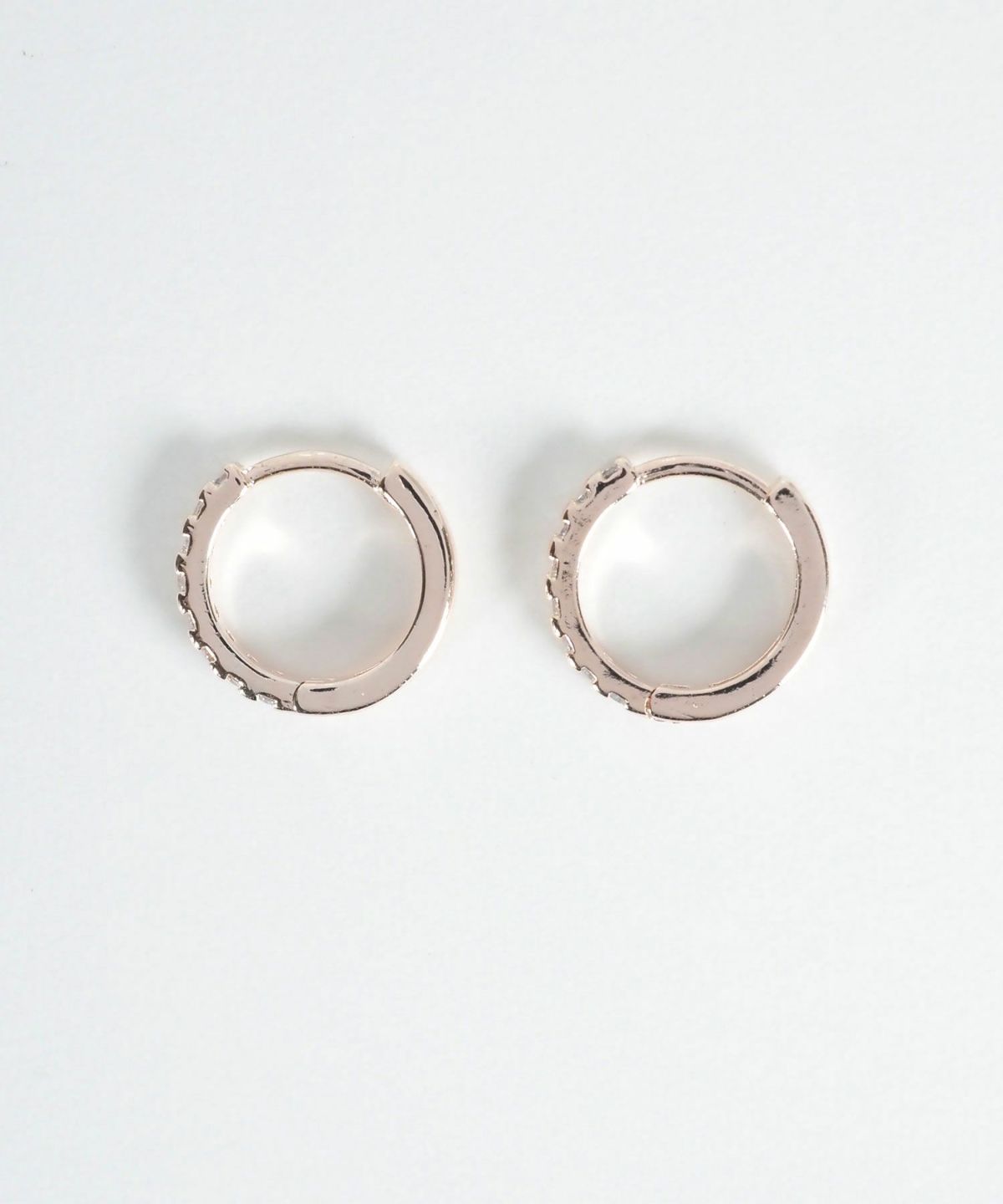 ラインストーンワンタッチピアス