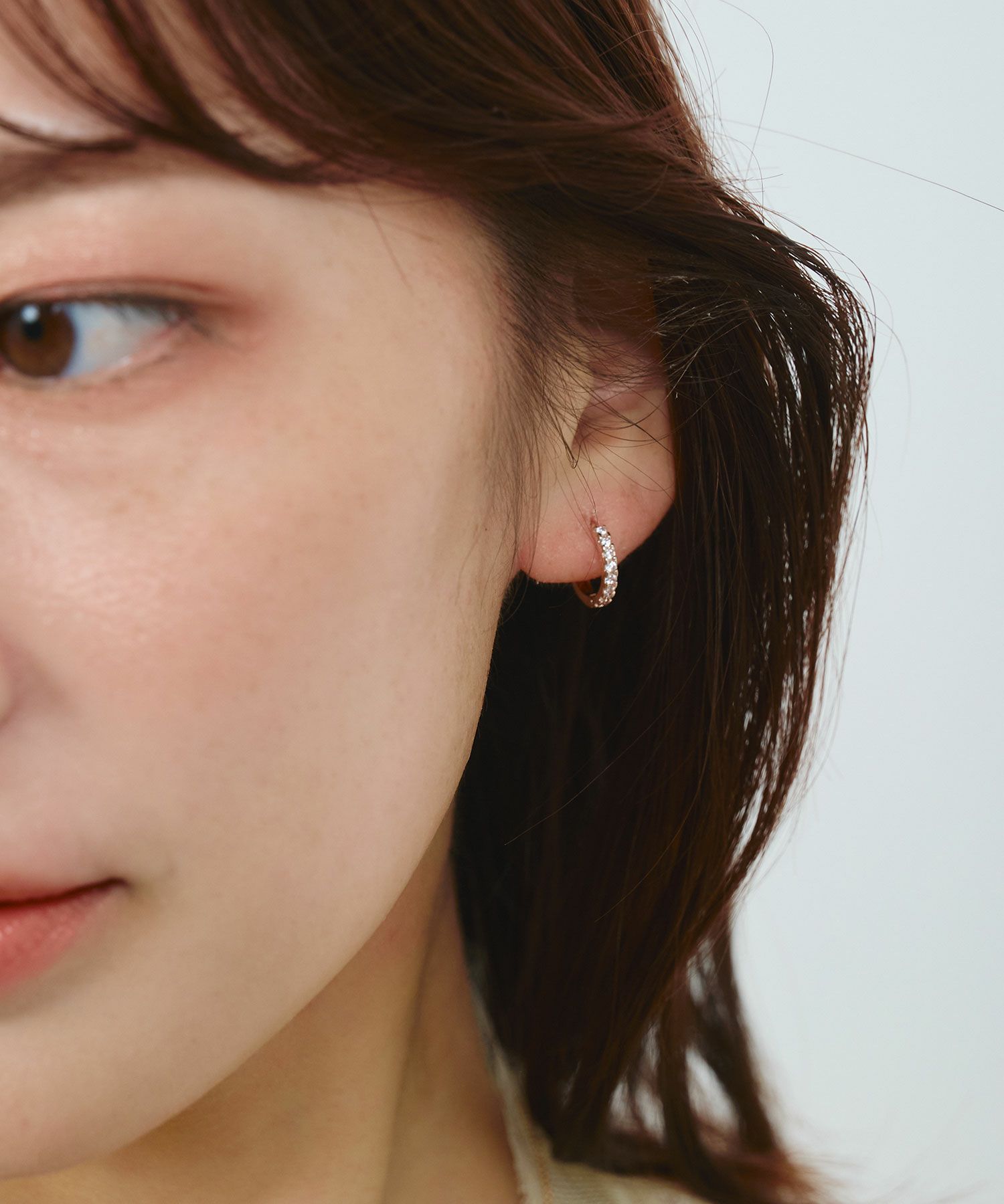 ラインストーンワンタッチピアス