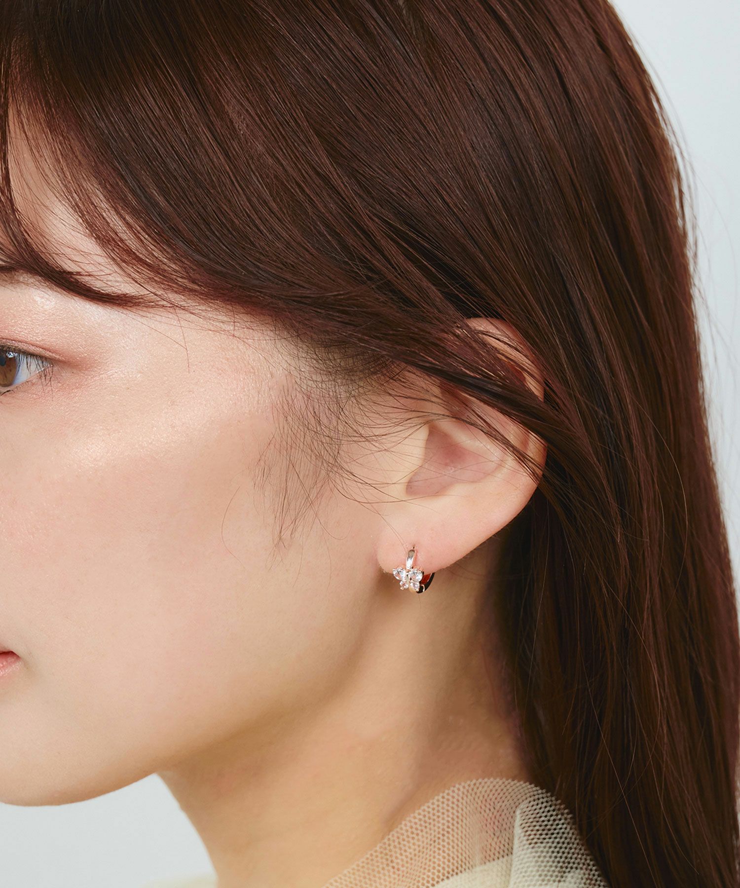 バタフライストーンワンタッチピアス