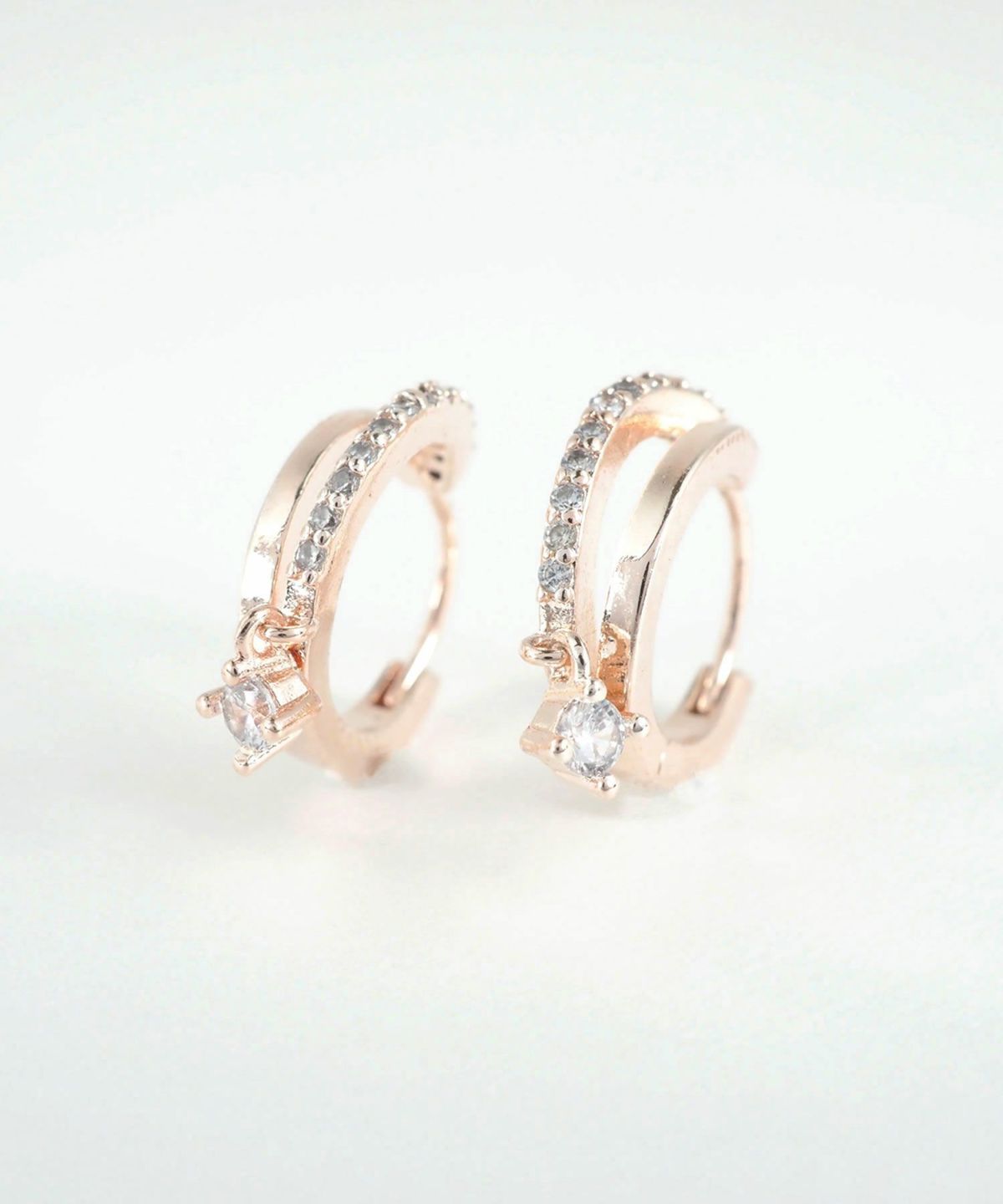 ラインストーンフープレイヤードワンタッチピアス