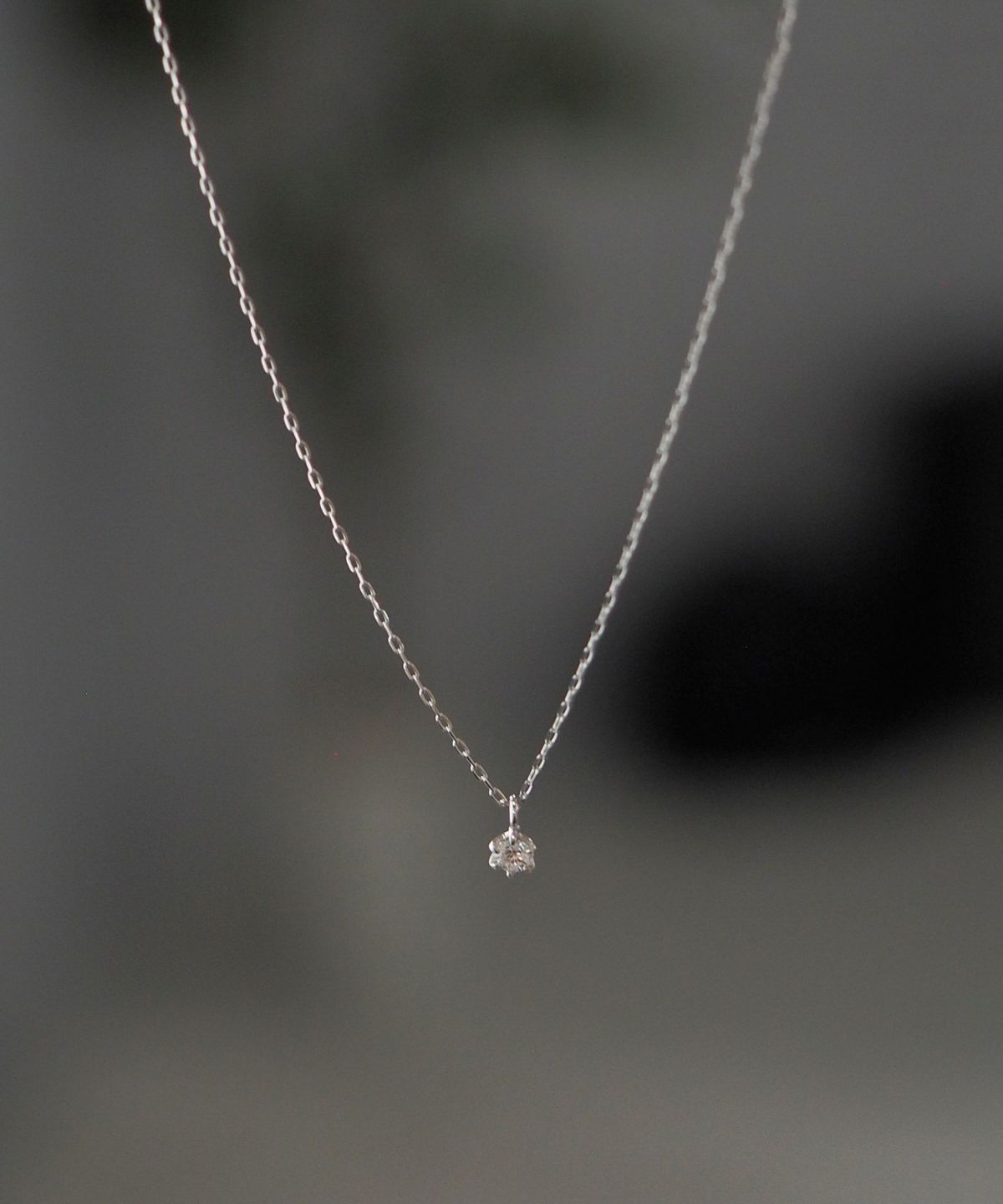 【web限定】[K10]WGスターレットダイヤモンドプチペンダント