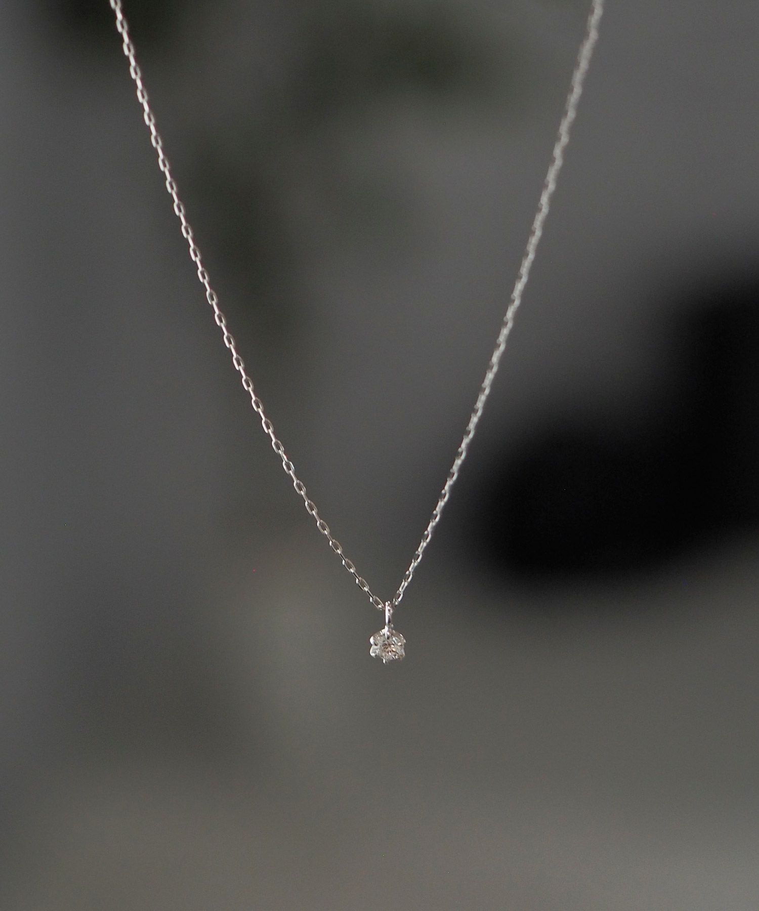 【web限定】[K10]WGスターレットダイヤモンドプチペンダント