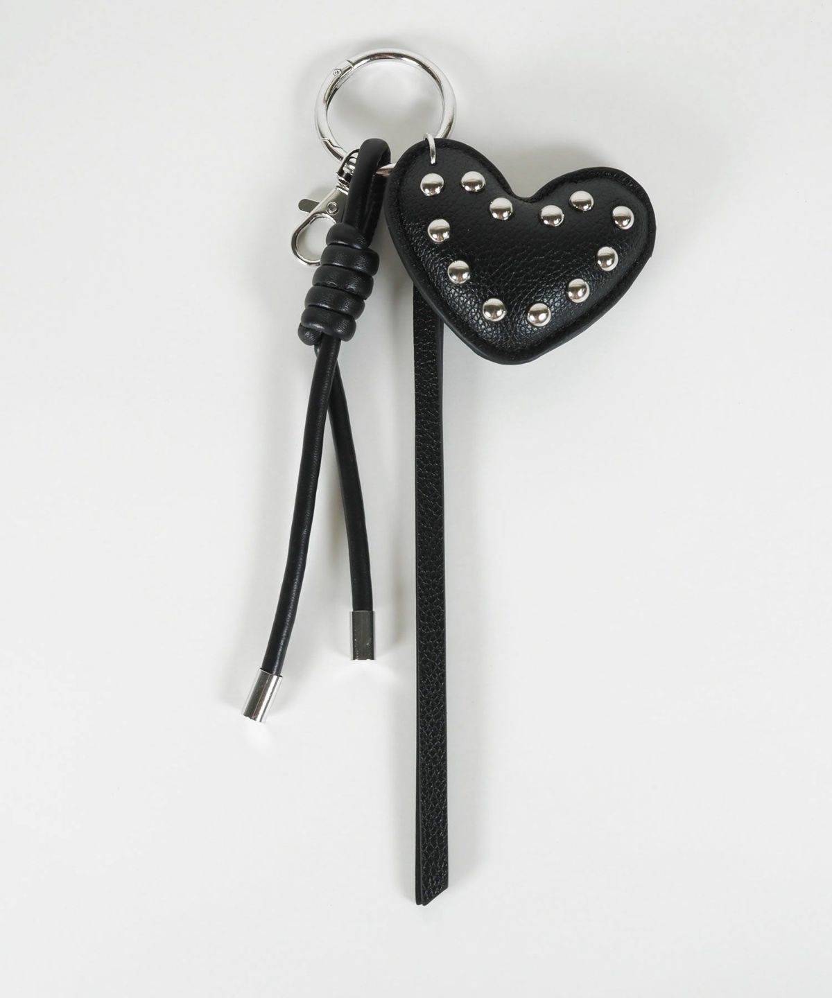 レザーハートメタルスタッズキーチャーム