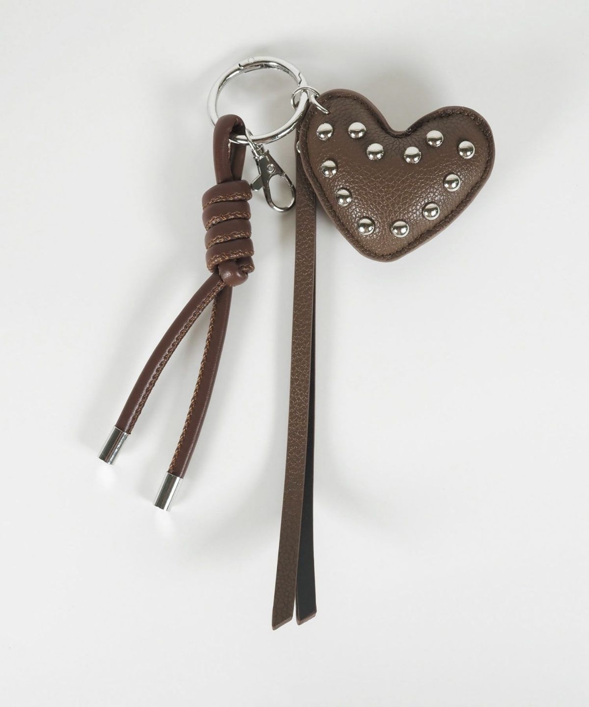 レザーハートメタルスタッズキーチャーム