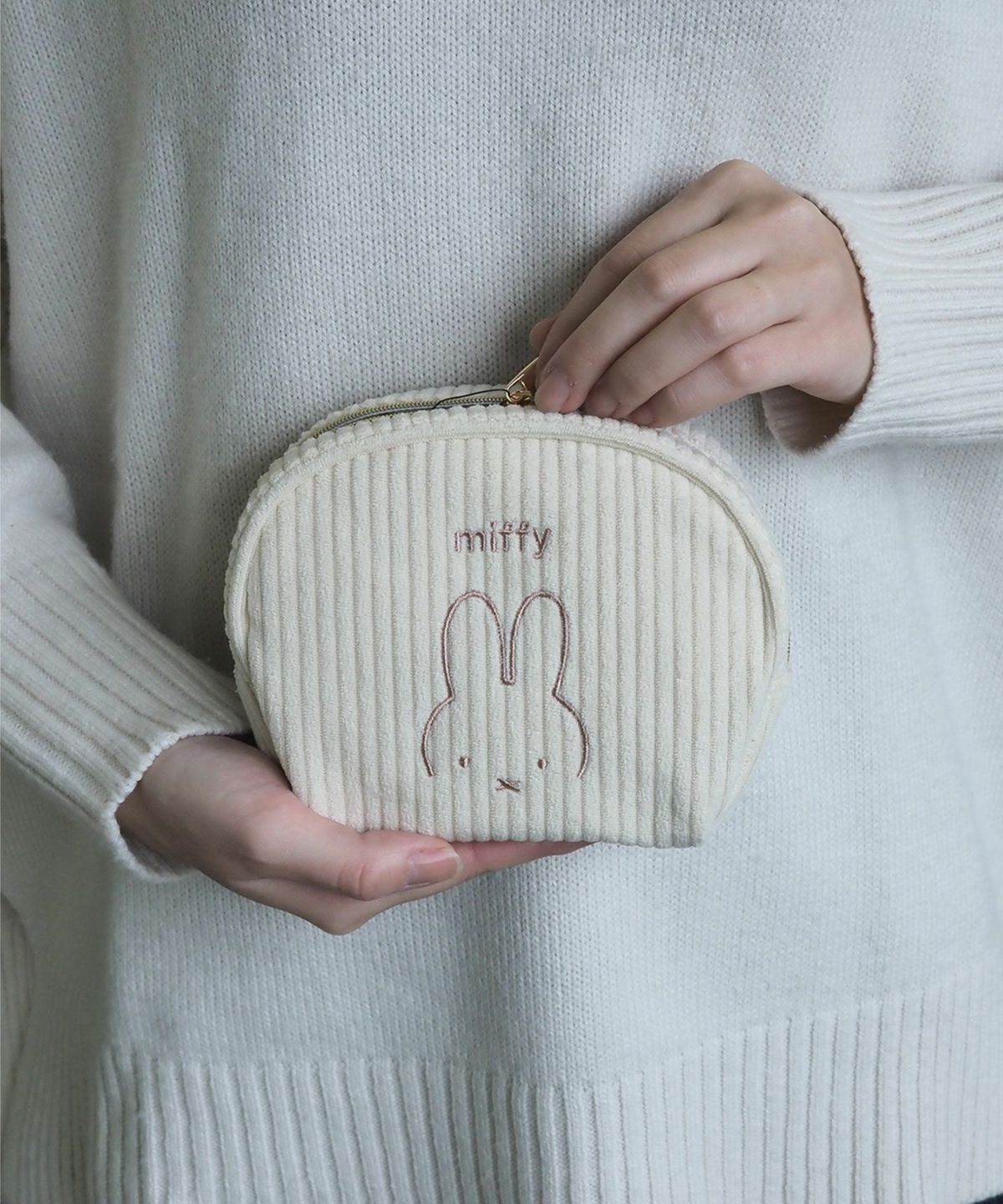 ミッフィー コーデュロイシェルポーチ