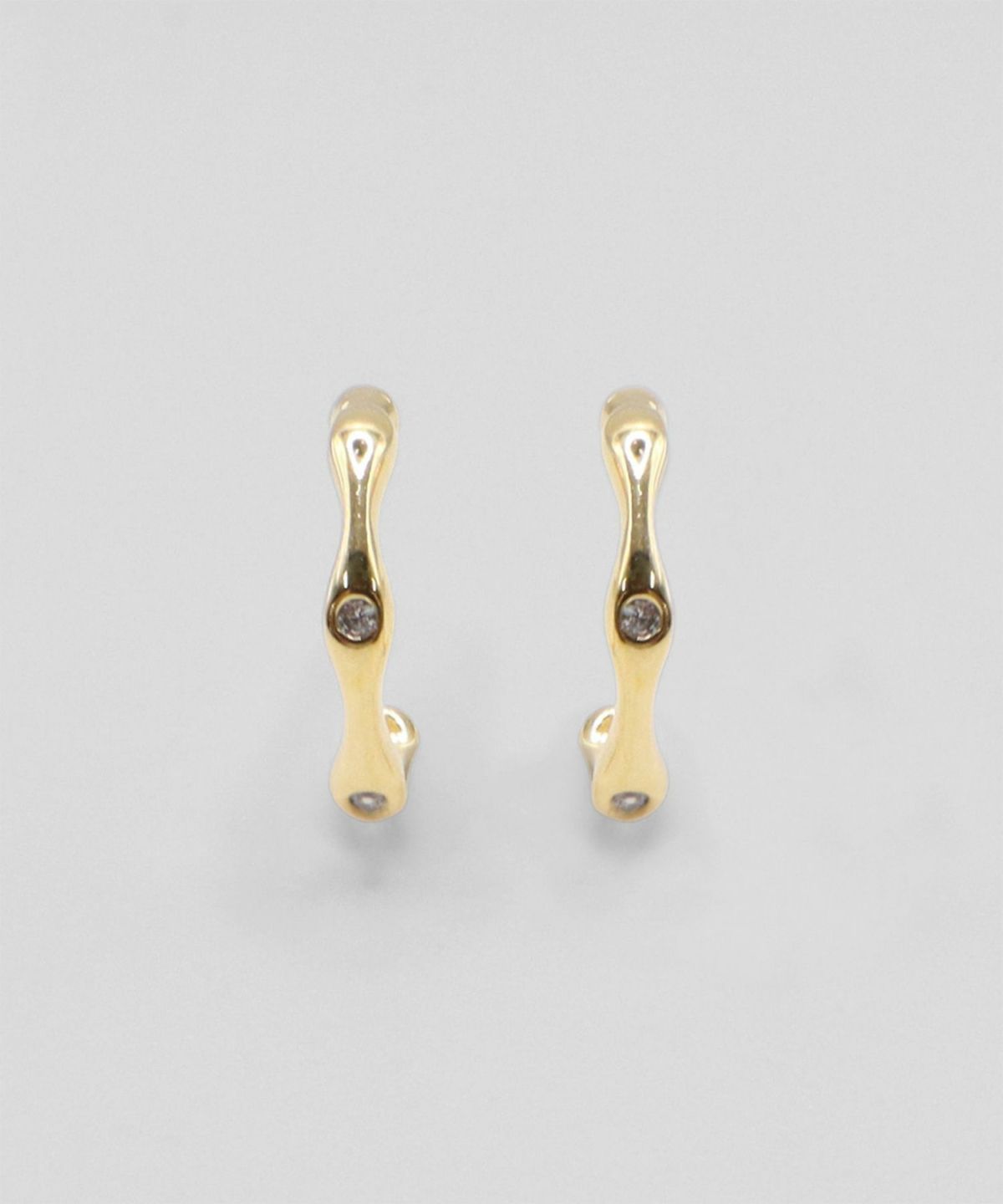 スリムウェーブフープセラミックポストピアス