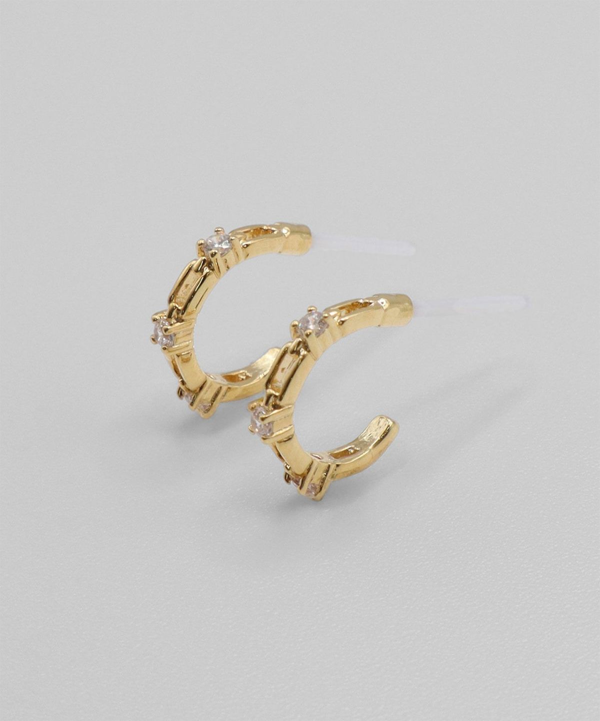 トリプルストーンフープセラミックポストピアス