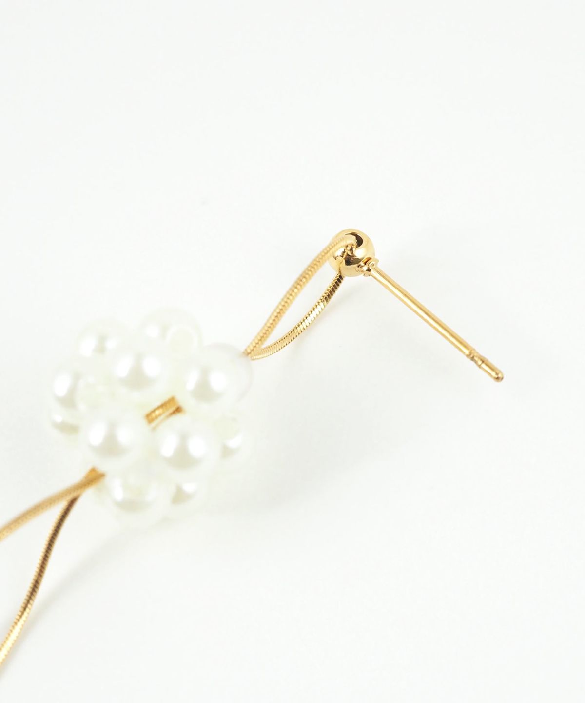 パールボールチェーンサージカルステンレスピアス