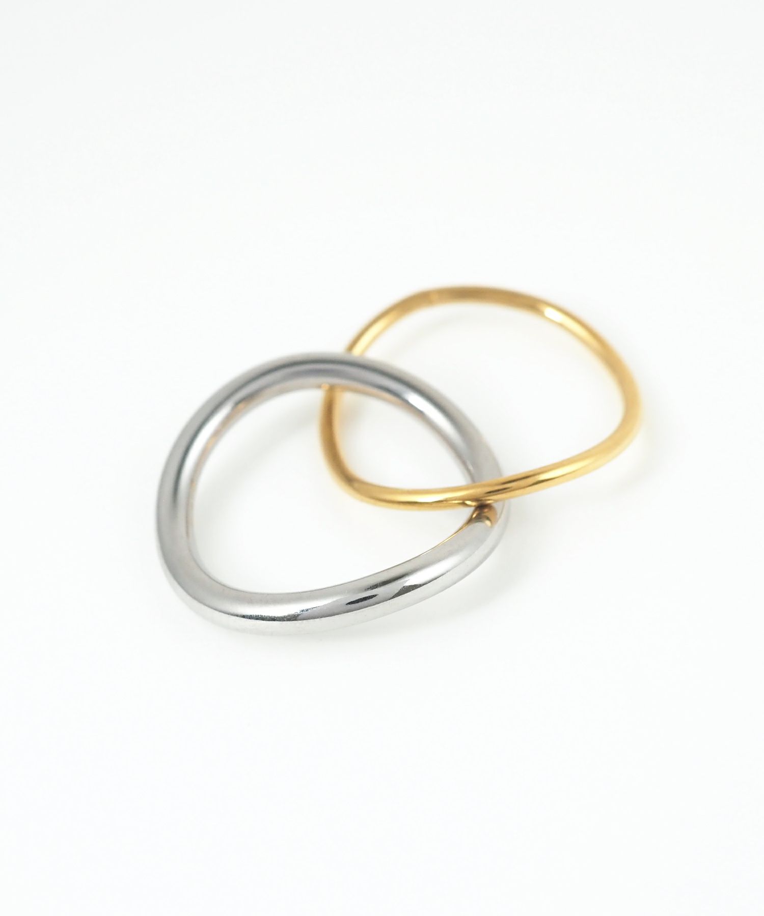 バイカラーウェーブラインサージカルステンレスリング