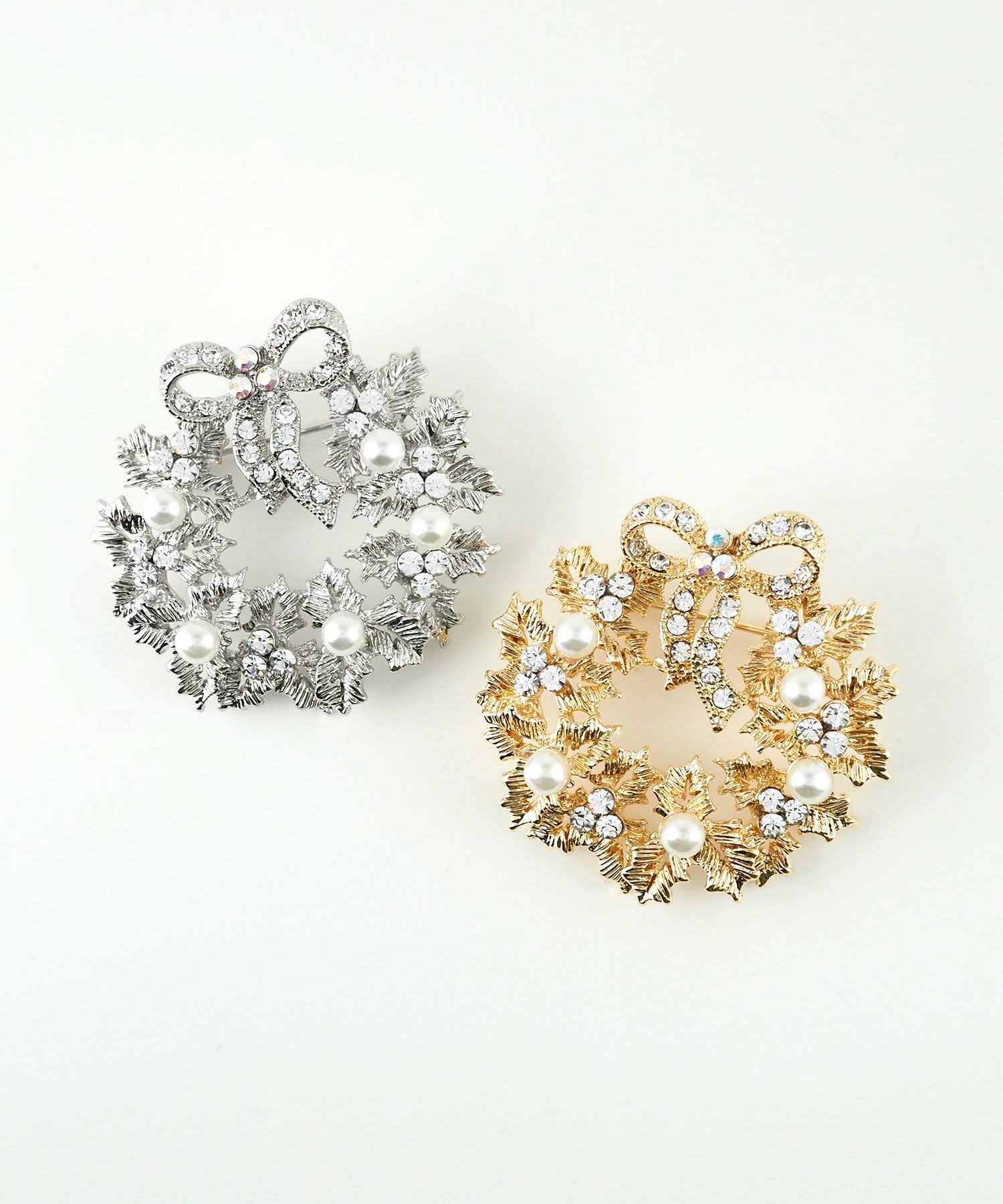 パールリースブローチ