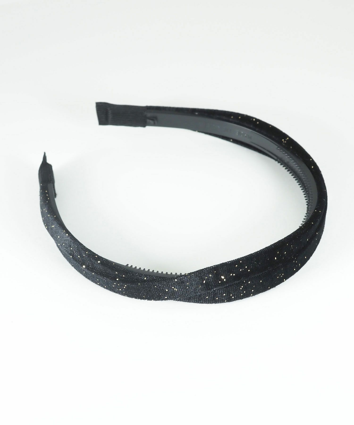 ツイストラメベロアカチューシャ