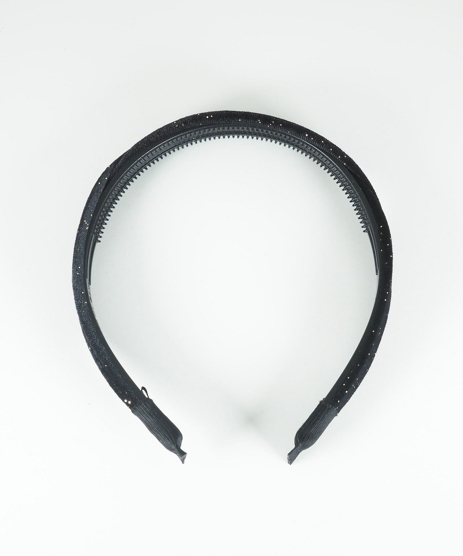 ツイストラメベロアカチューシャ