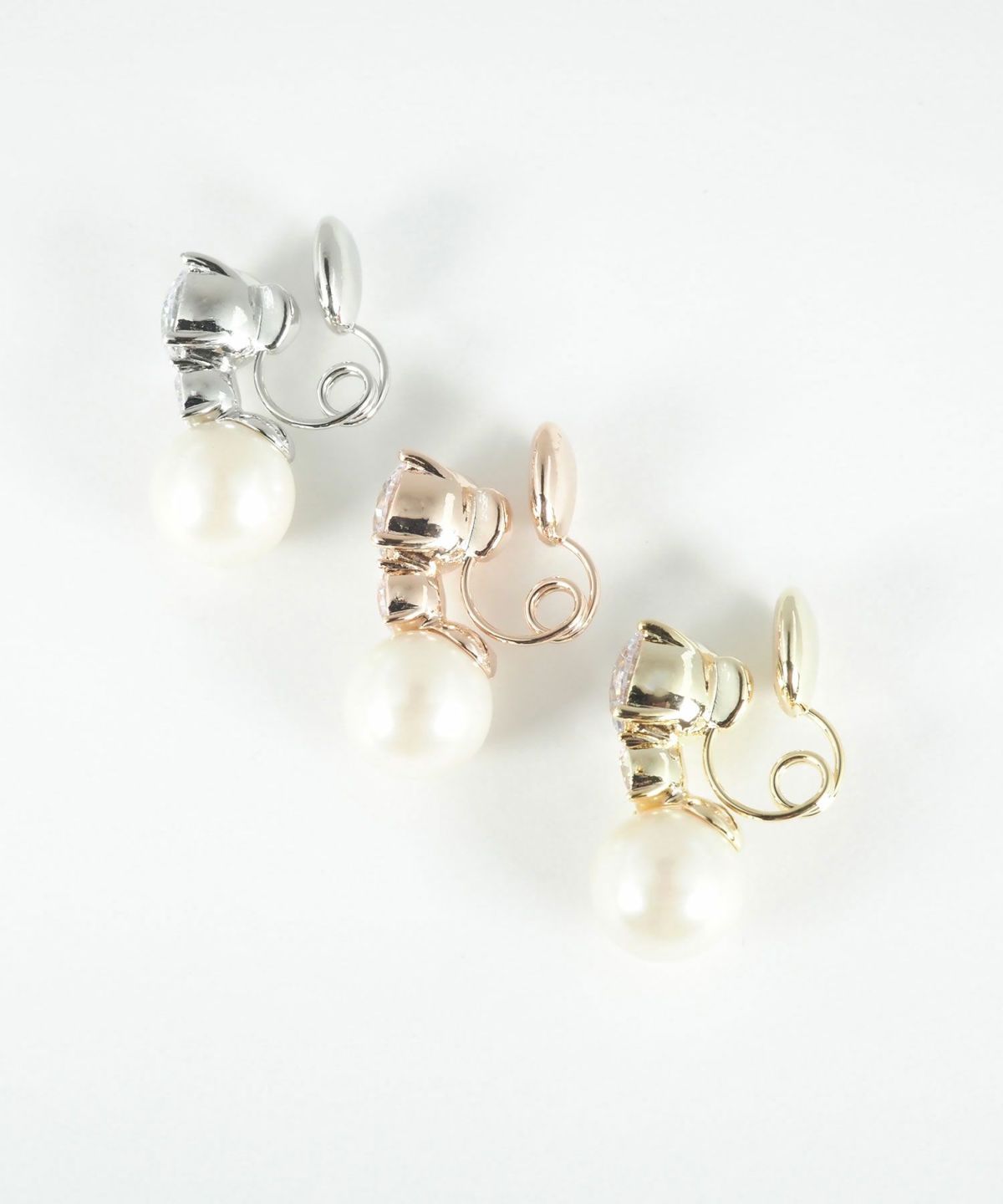 ツインクルパールグランループフィットイヤリング