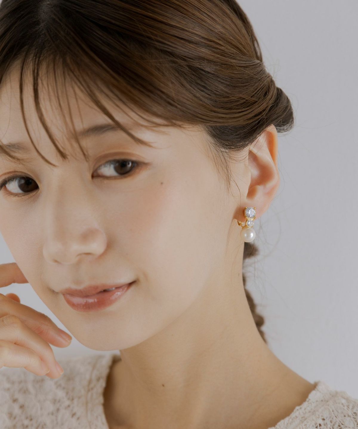 ツインクルパールグランループフィットイヤリング