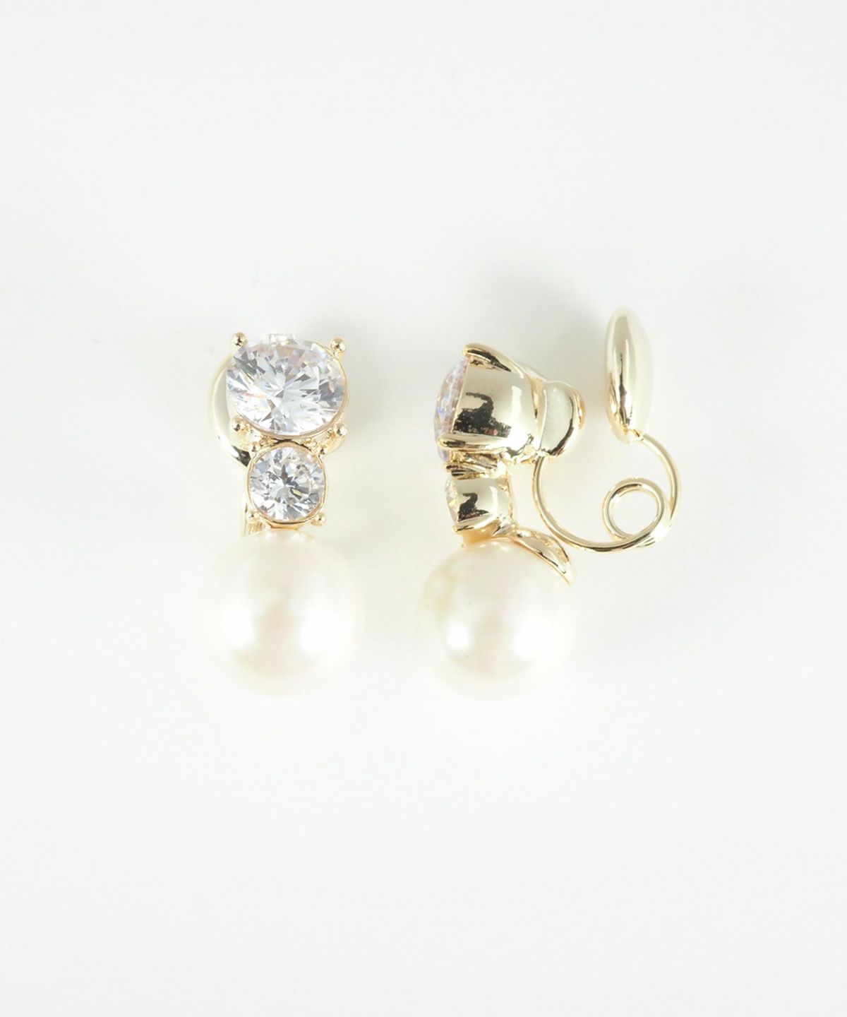 ツインクルパールグランループフィットイヤリング