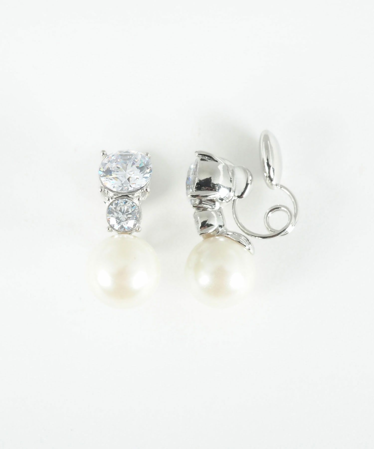 ツインクルパールグランループフィットイヤリング